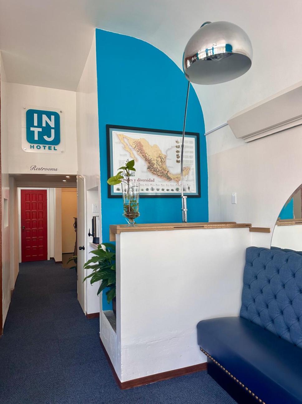 Intj Hotel Tijuana Esterno foto